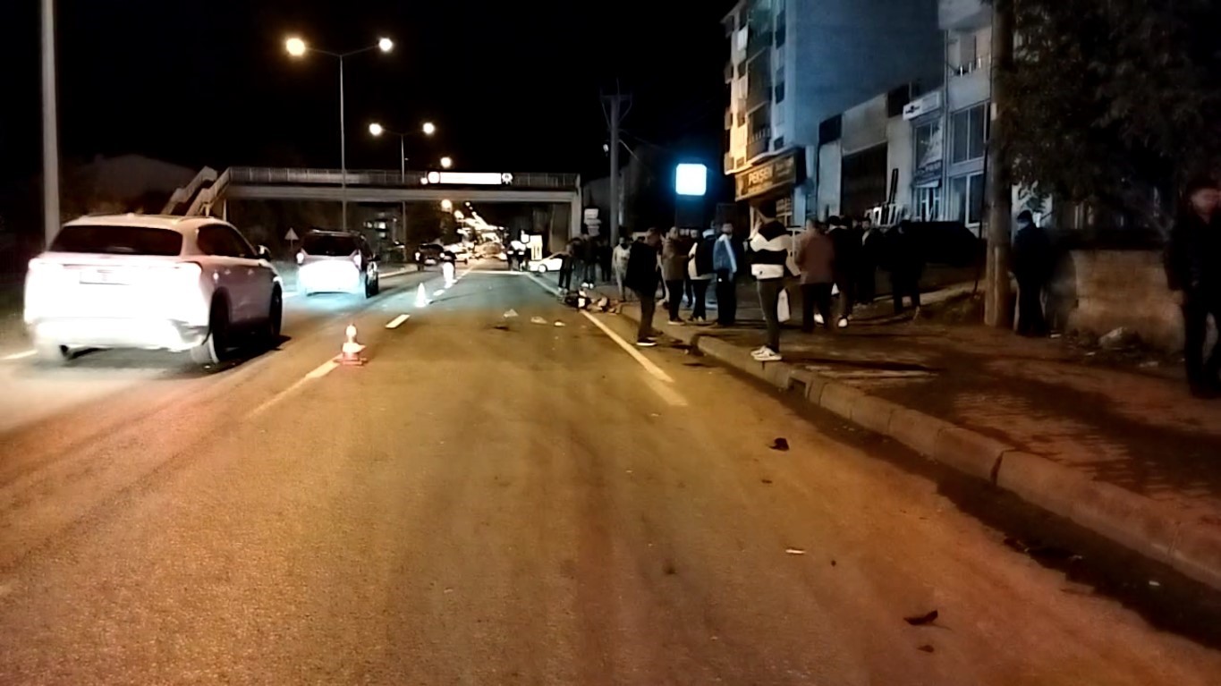 otomobil-elektrikli-bisiklete-carpti-1-olu-1-yarali