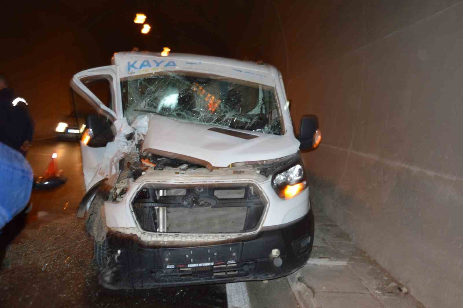 samsunda-tunelde-kaza-2-yarali