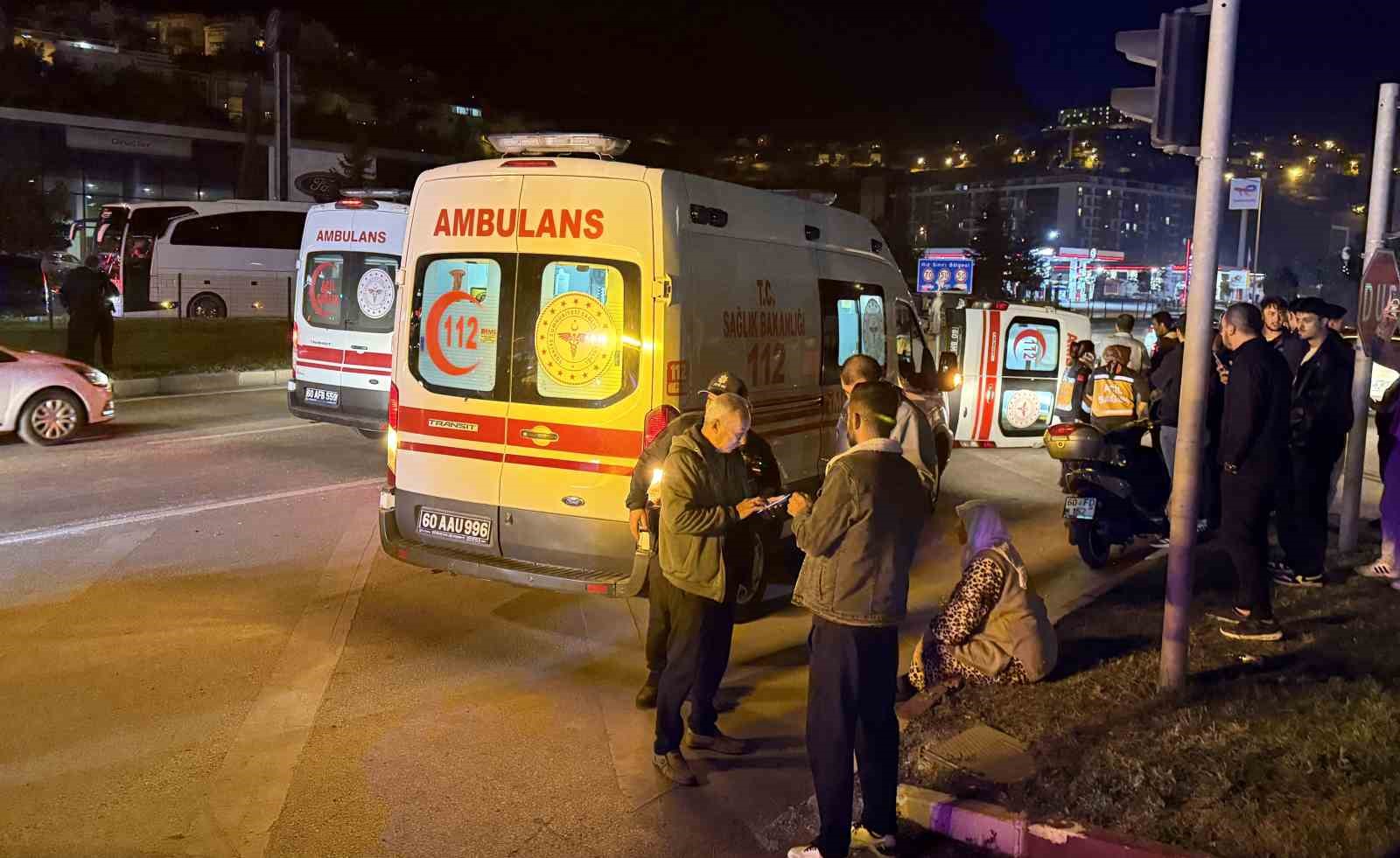 tokatta-ambulans-ile-cip-carpisti-3-yarali