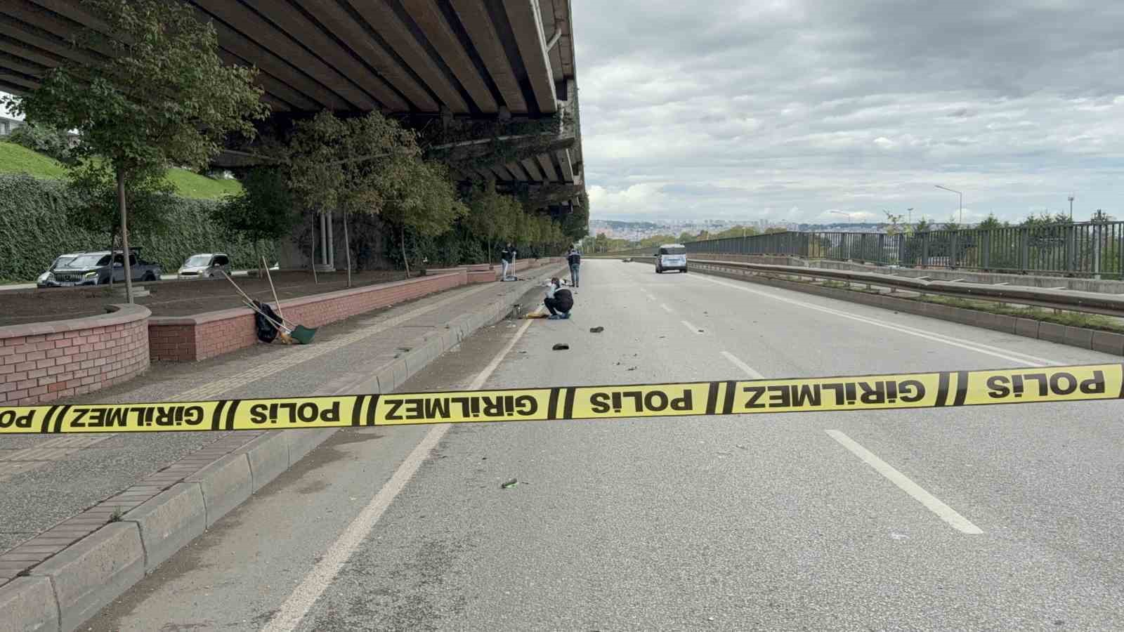 yaya-gecidinde-motosikletin-carptigi-kadin-hayatini-kaybetti