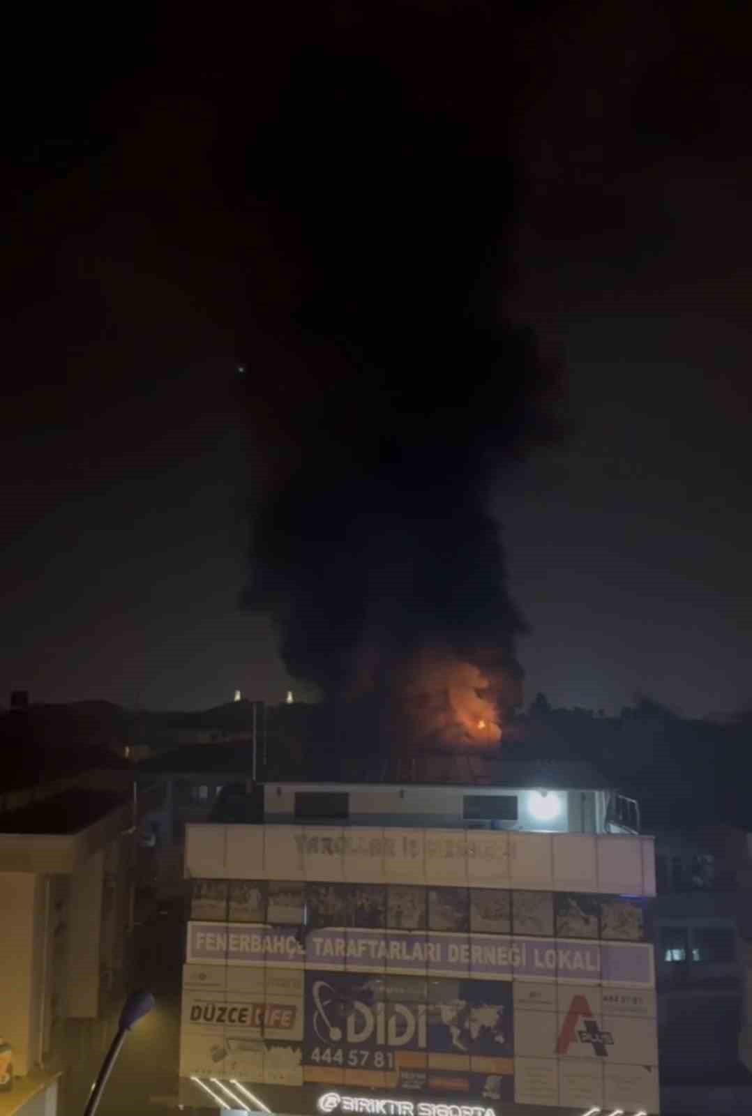 alevlere-teslim-olan-cati-guclukle-sonduruldu