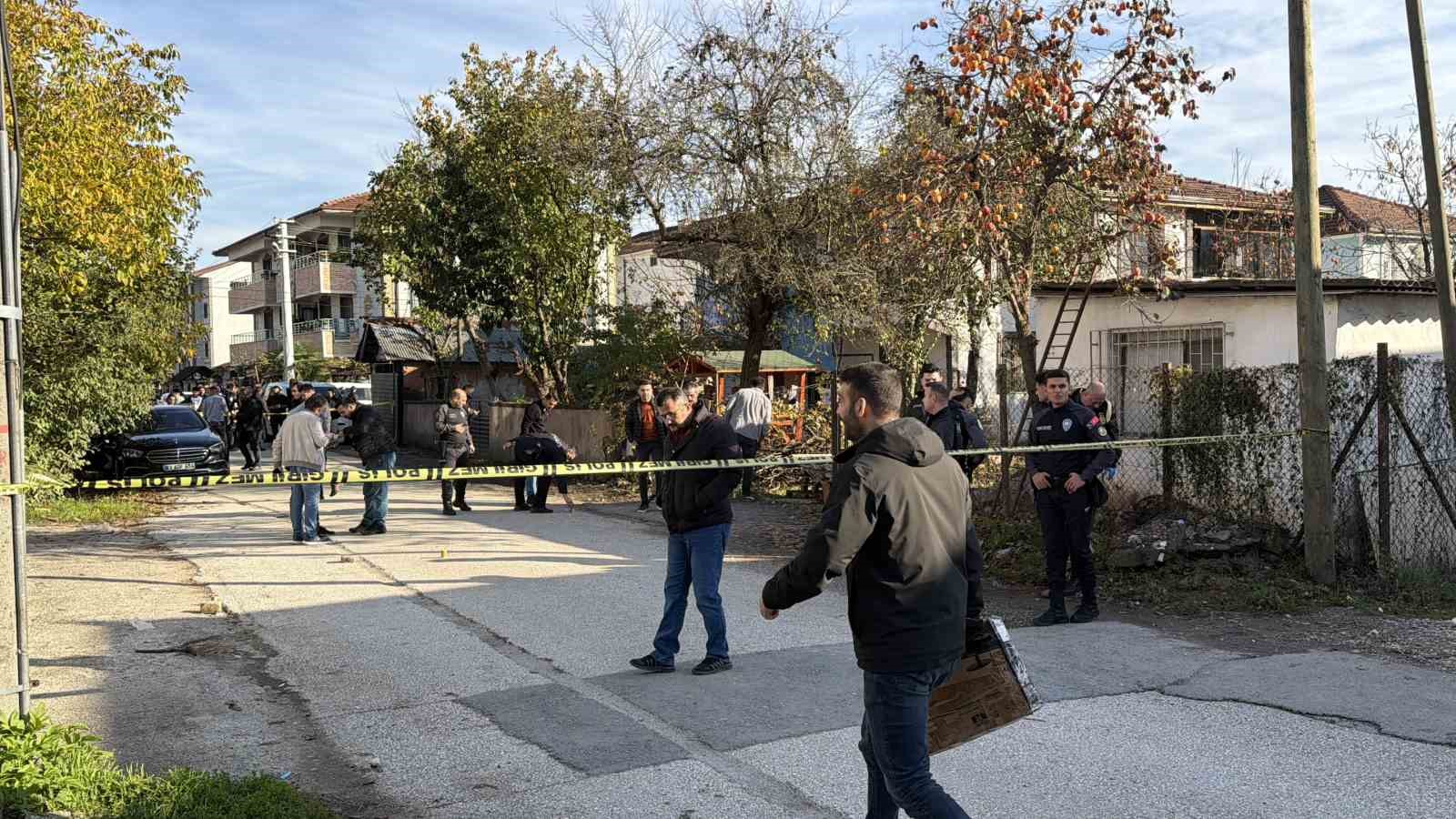 amca-cocuklarinin-kavgasinda-kan-akti-5-yarali