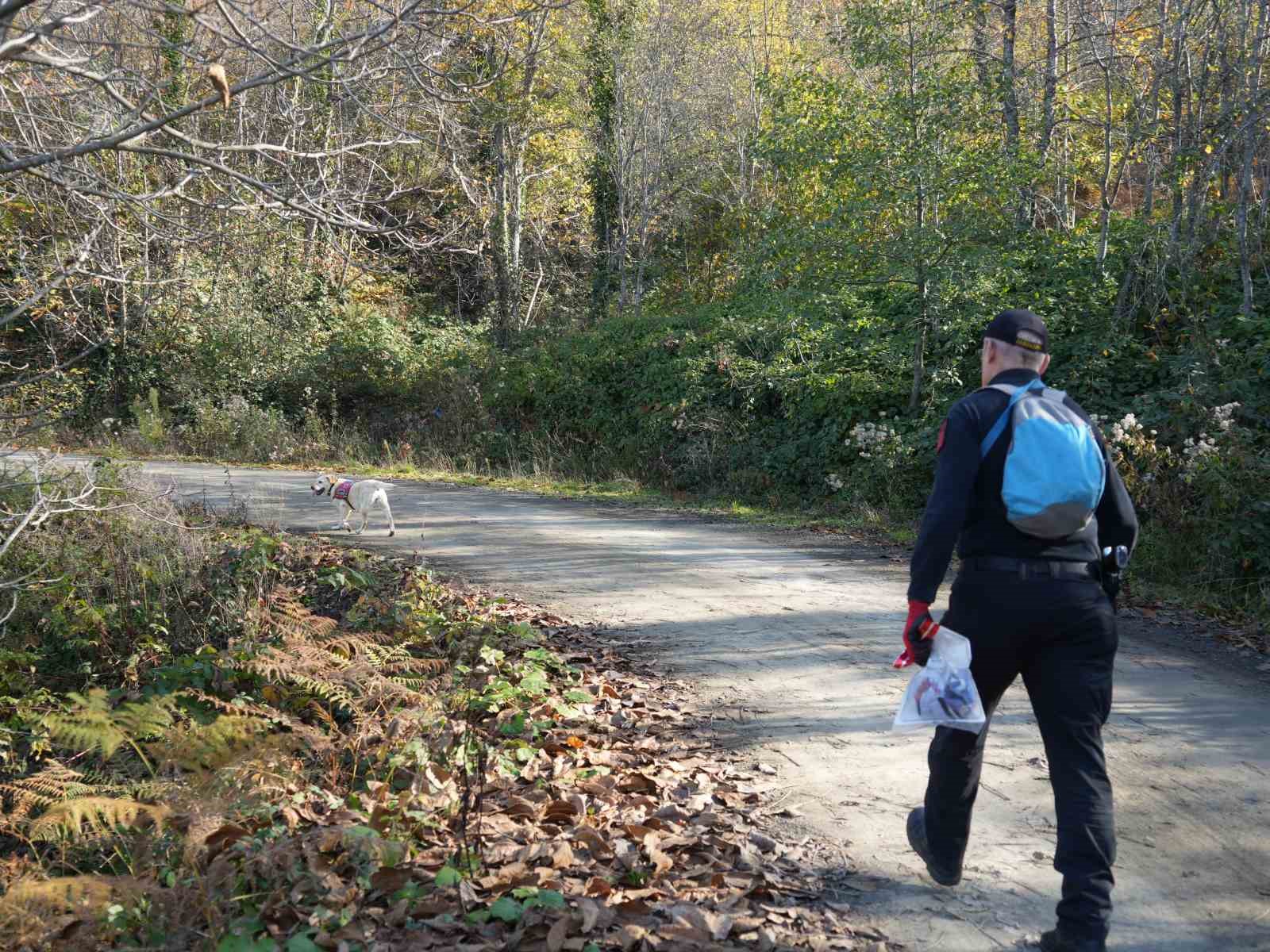 anne-ve-oguldan-3-gundur-haber-alinamiyor-yogun-sis-altinda-16-kilometrelik-alanda-arama-suruyor