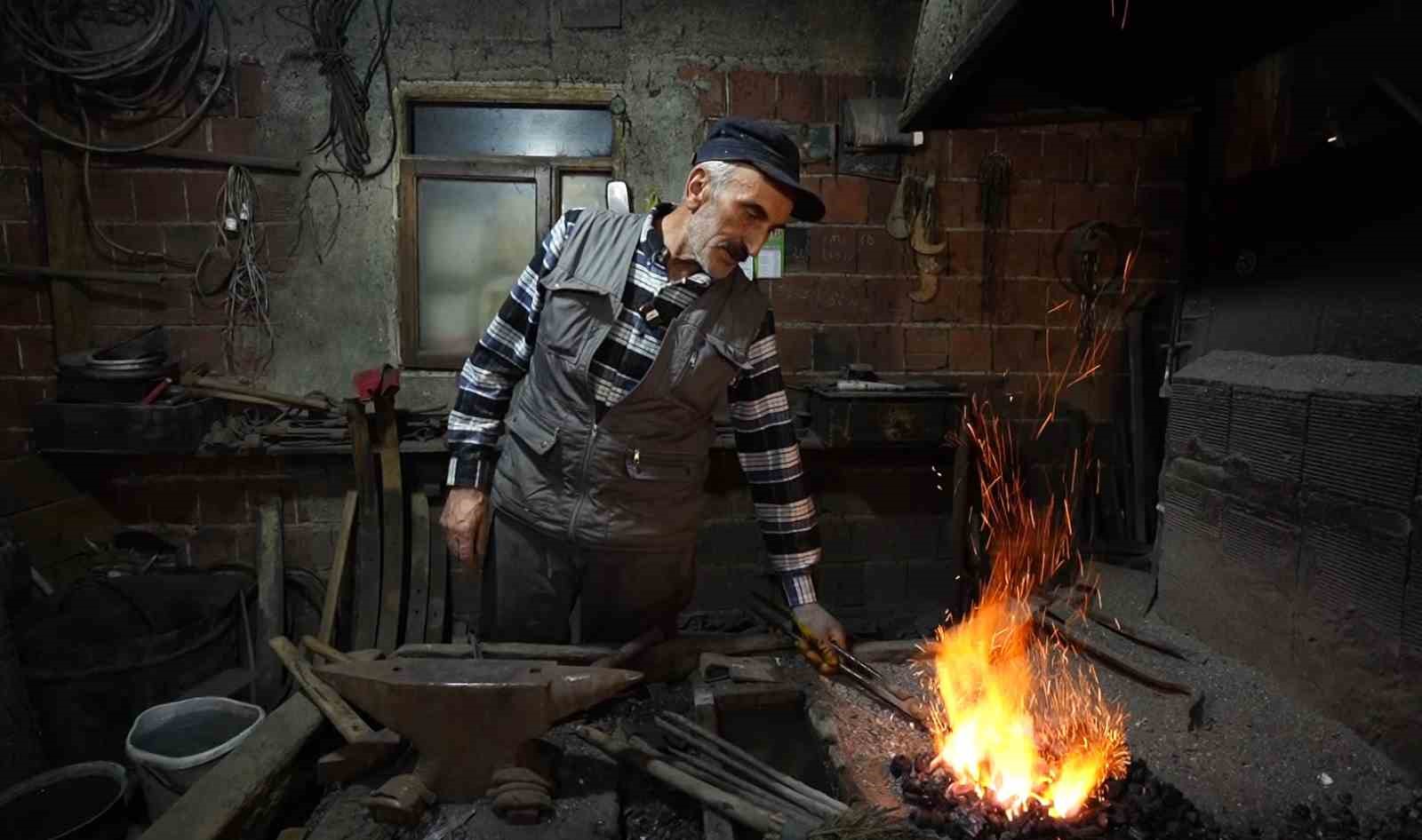 babalarindan-kalan-ocagi-sondurmuyorlar