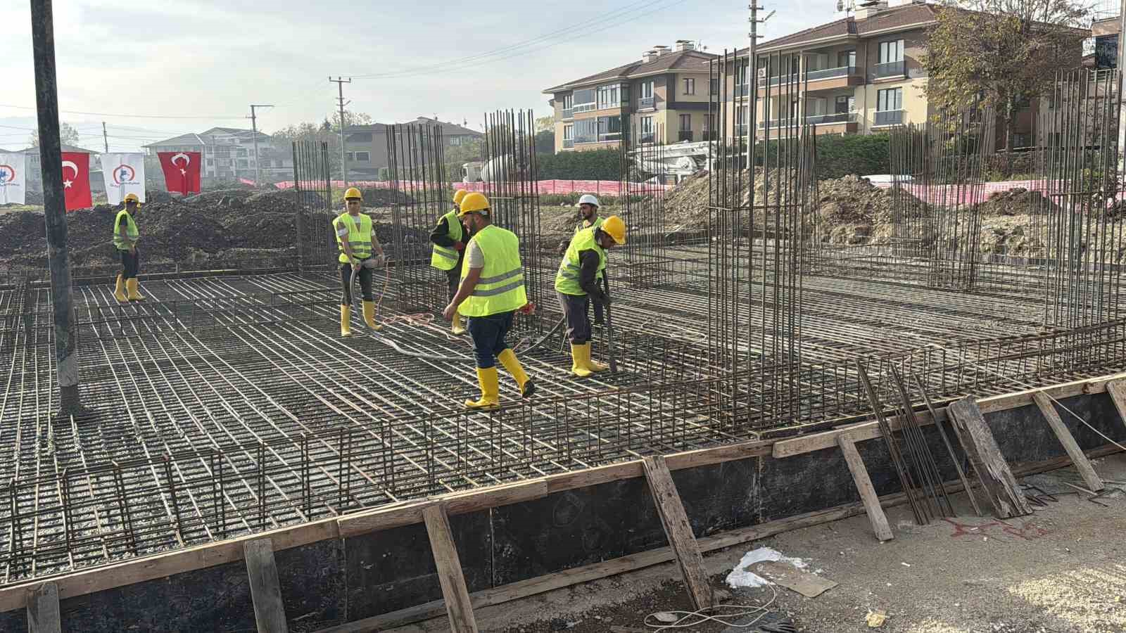 bin-110-metrekare-alana-dev-spor-kompleksi