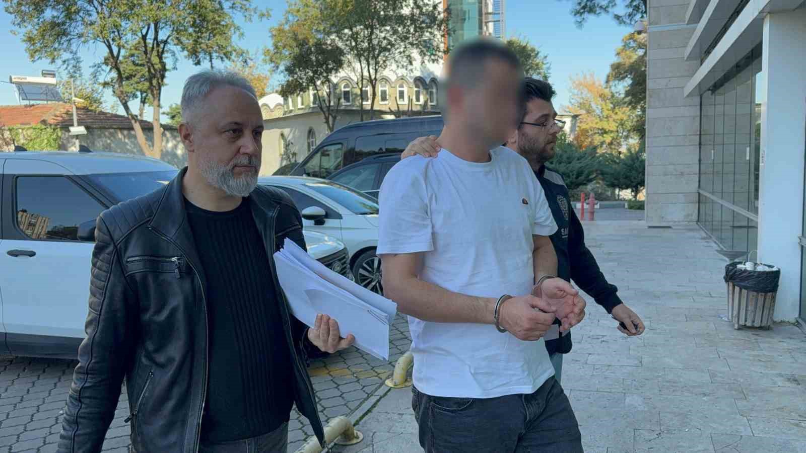 birahanedeki-mac-tartismasinda-fizik-muhendisi-bicakla-agir-yaralandi