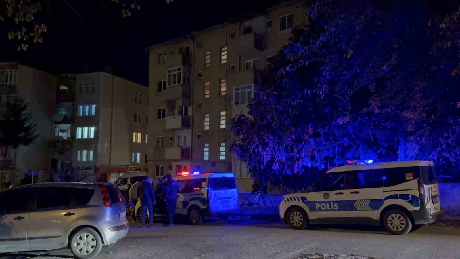 cezaevinden-izinli-cikan-sahis-evinde-olu-bulundu