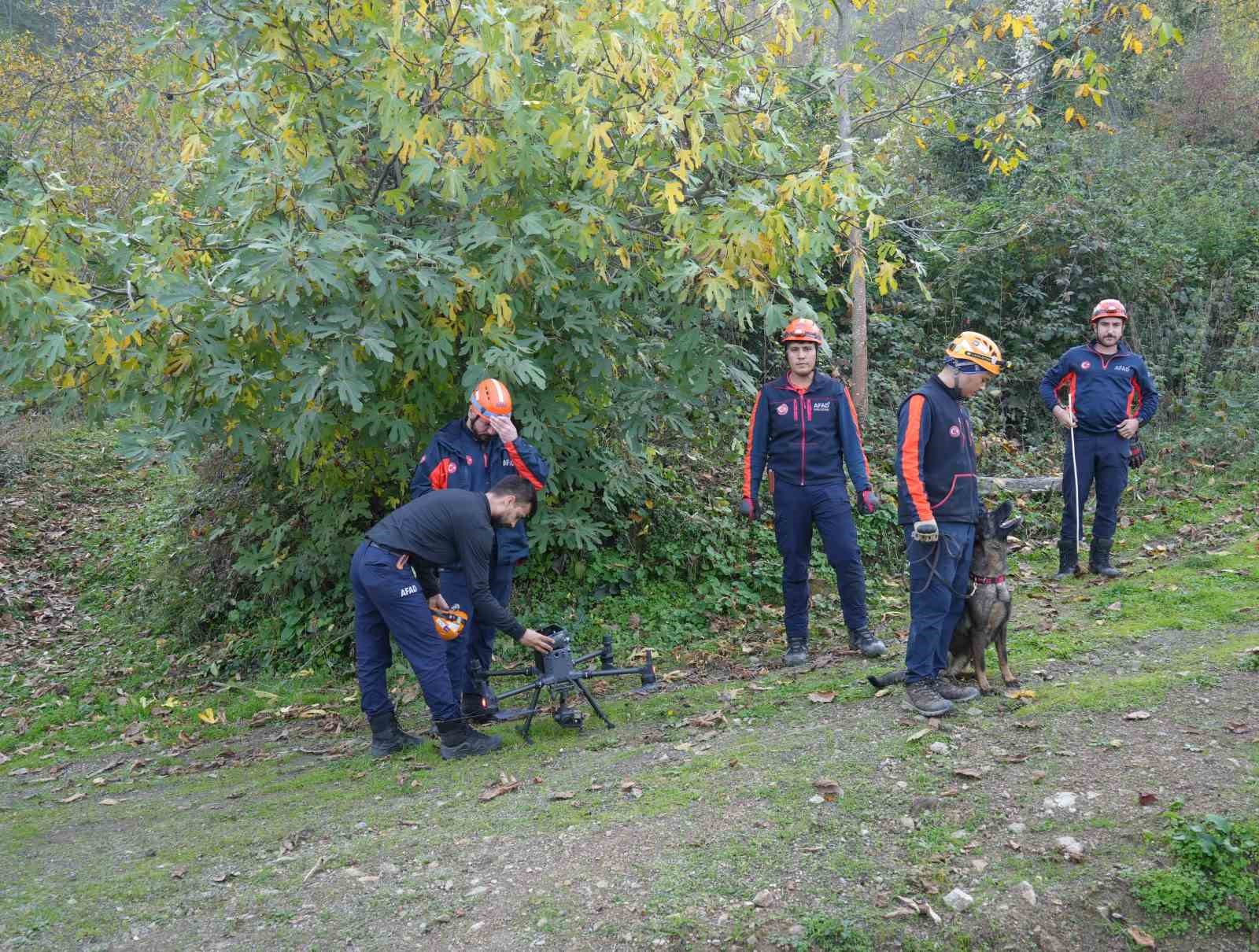 cocuguyla-birlikte-kaybolan-kadinin-annesi-kizim-beni-duyuyorsan-evine-don