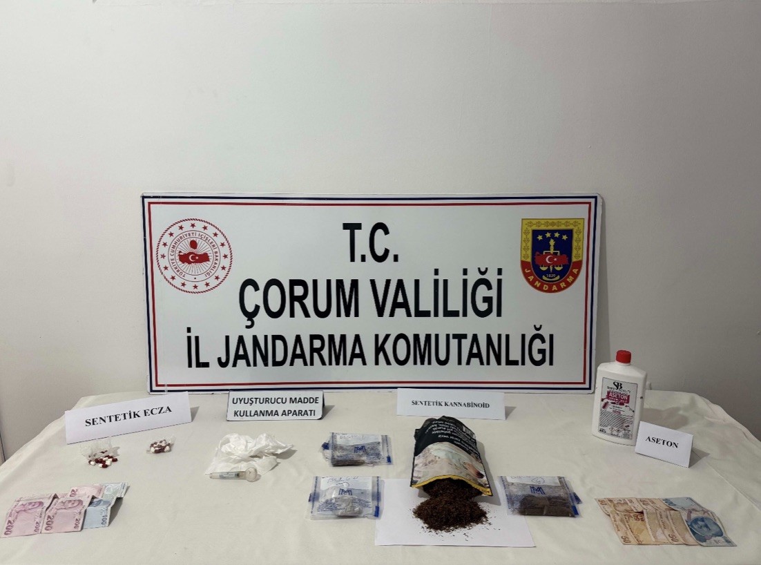 corum-jandarmasindan-zehir-tacirlerine-gecit-yok-7-tutuklama