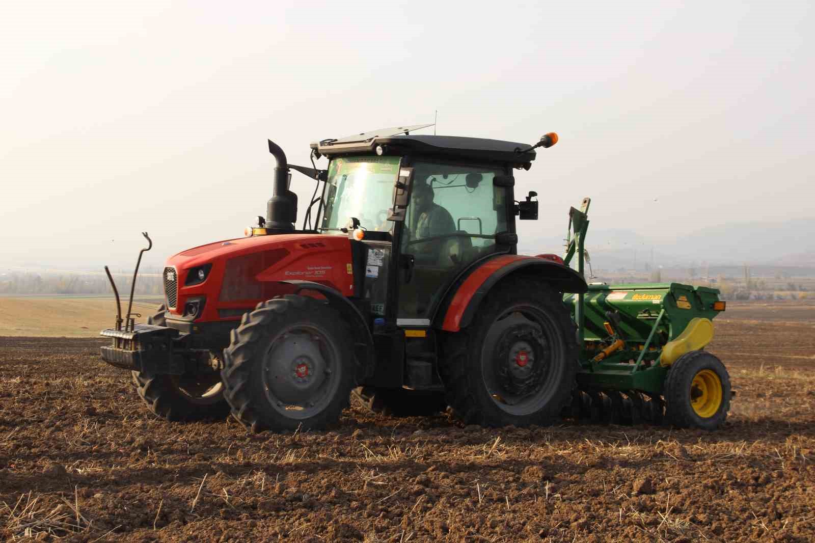 corumda-ciftcilerin-guz-ekimi-basladi