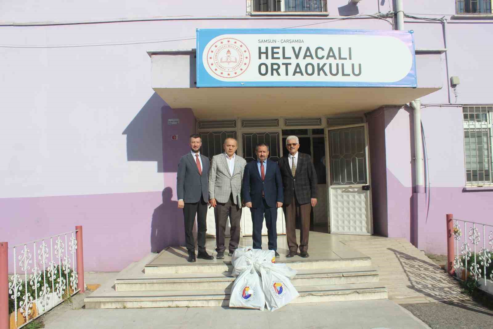 ctbden-ogrencilere-bot-destegi