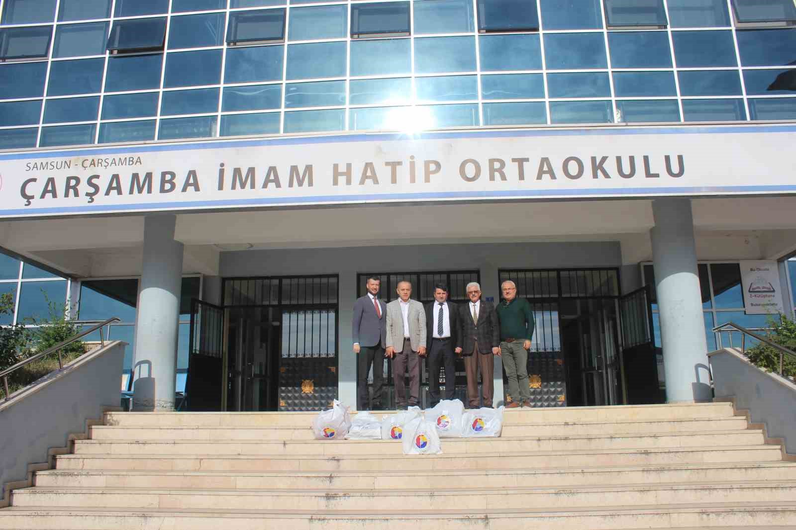 ctbden-ogrencilere-bot-destegi