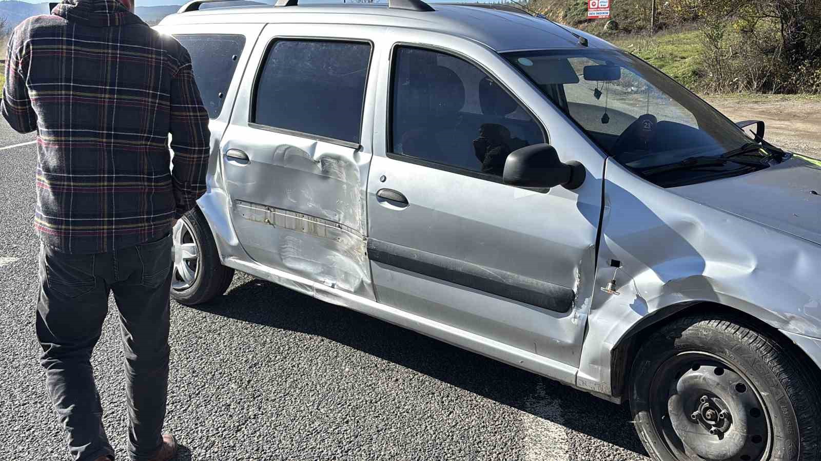 d-100de-tirin-onune-kattigi-arac-hasar-aldi