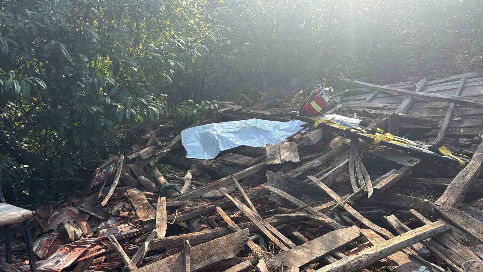 duzcede-ahsap-yapi-coktu-1-olu