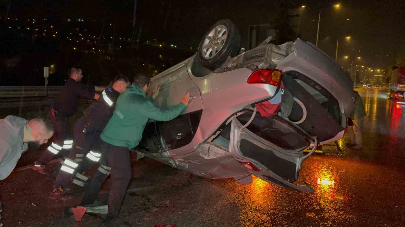 hurdaya-donen-aractan-yara-almadan-ciktilar