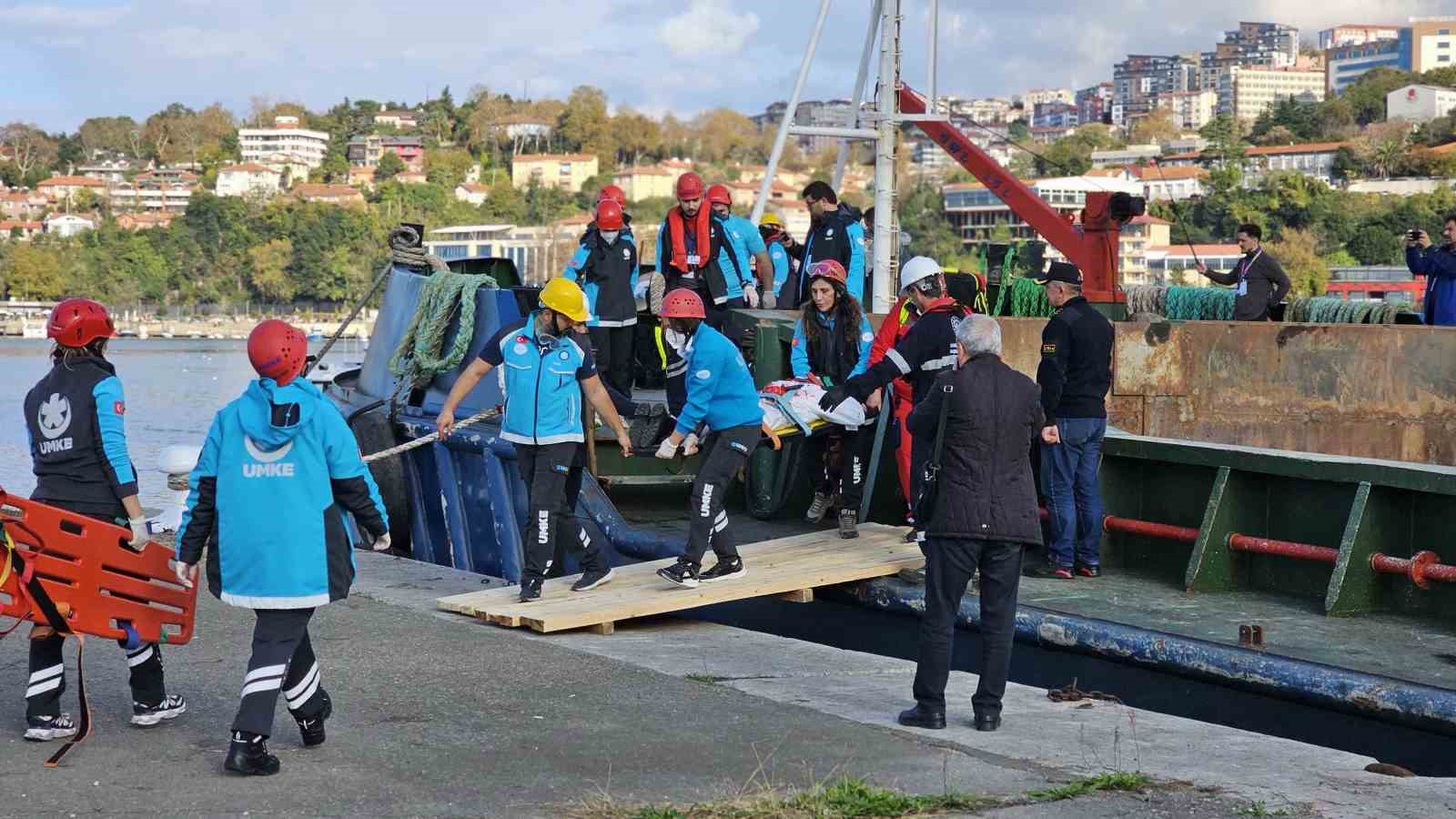 iki-yil-once-gemi-facialarinin-yasandigi-zonguldakta-gemi-kazasi-tatbikati-duzenlendi