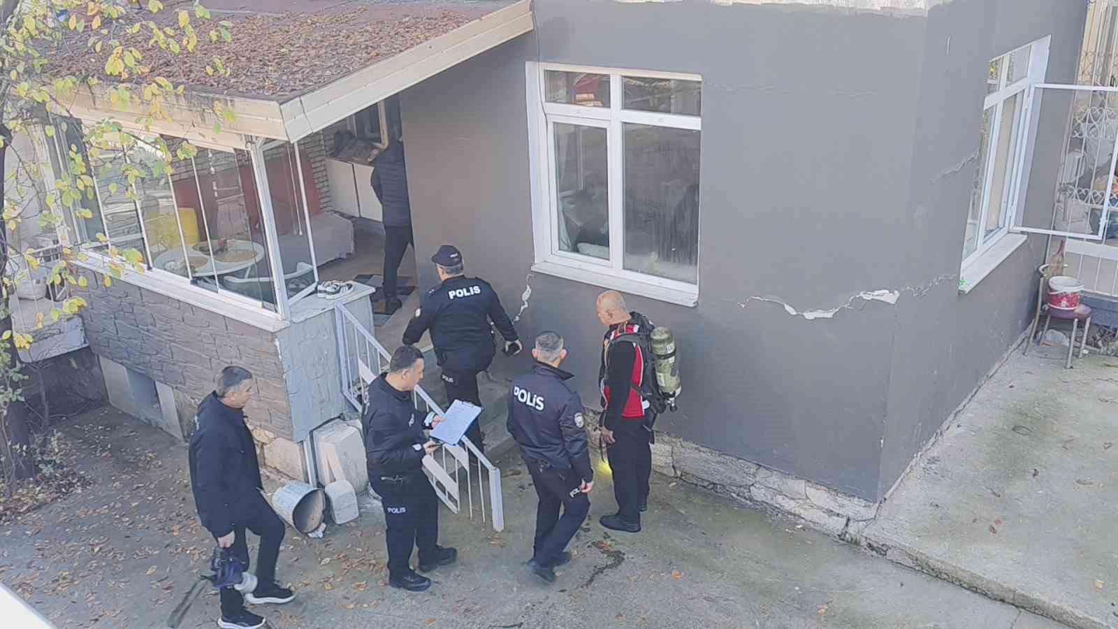 karabukteki-ev-yangini-1-kisi-dumandan-etkilendi