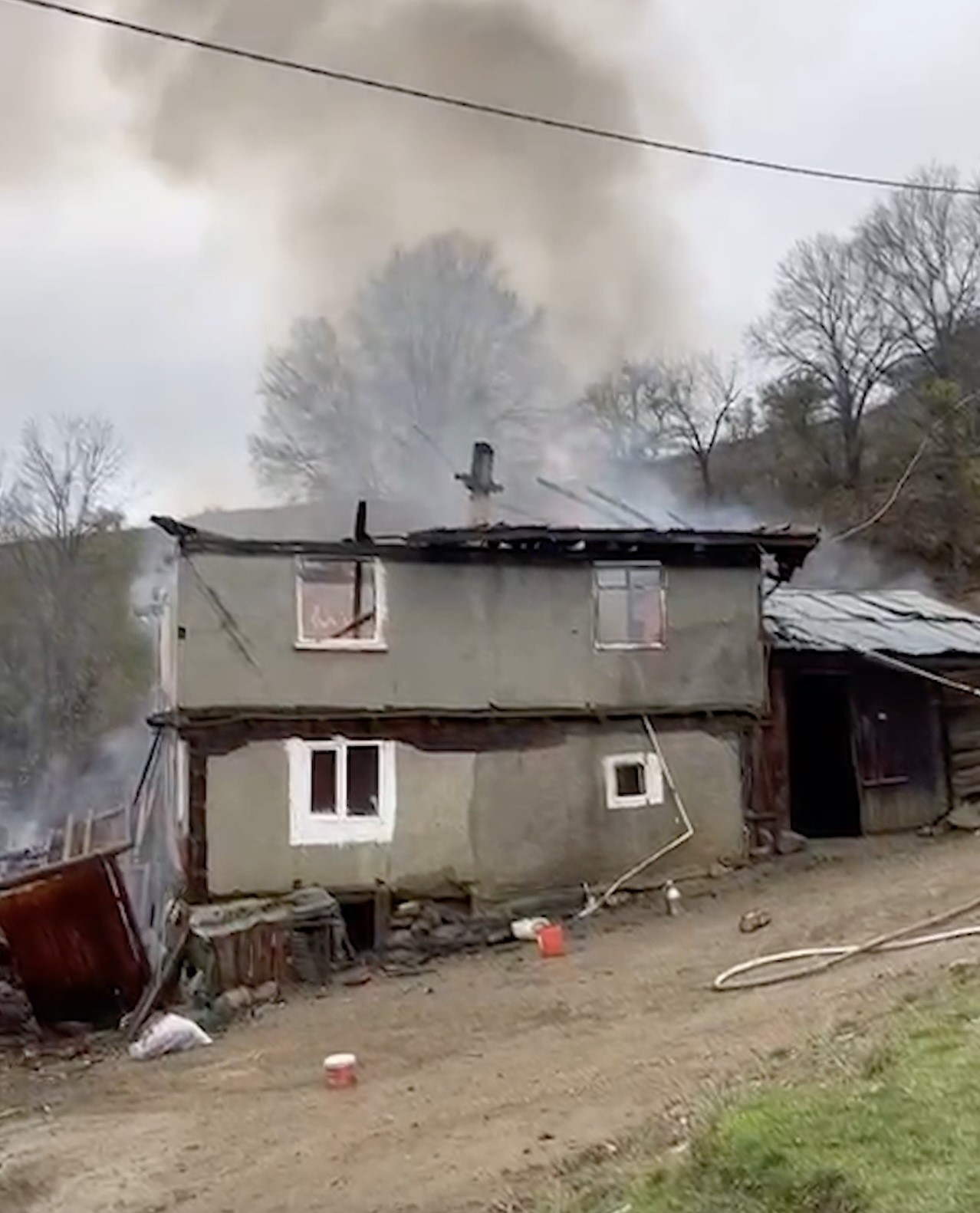 kastamonuda-cikan-ev-yangini-sonduruldu