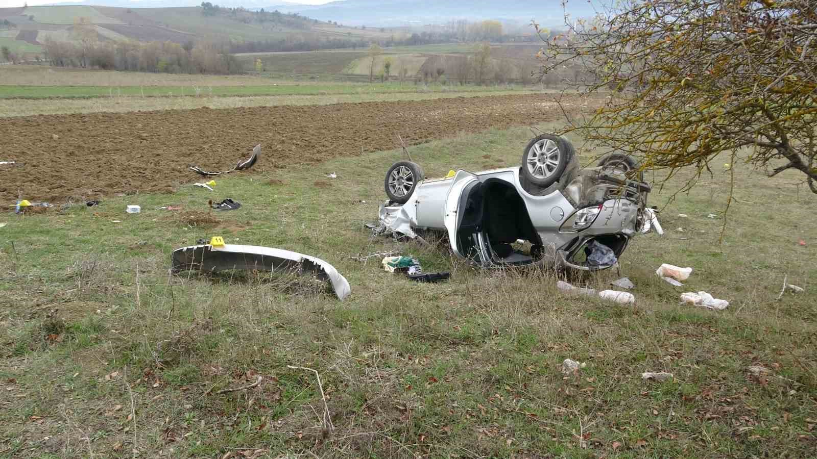 kastamonuda-feci-kaza-takla-atan-otomobildeki-iki-kardes-oldu