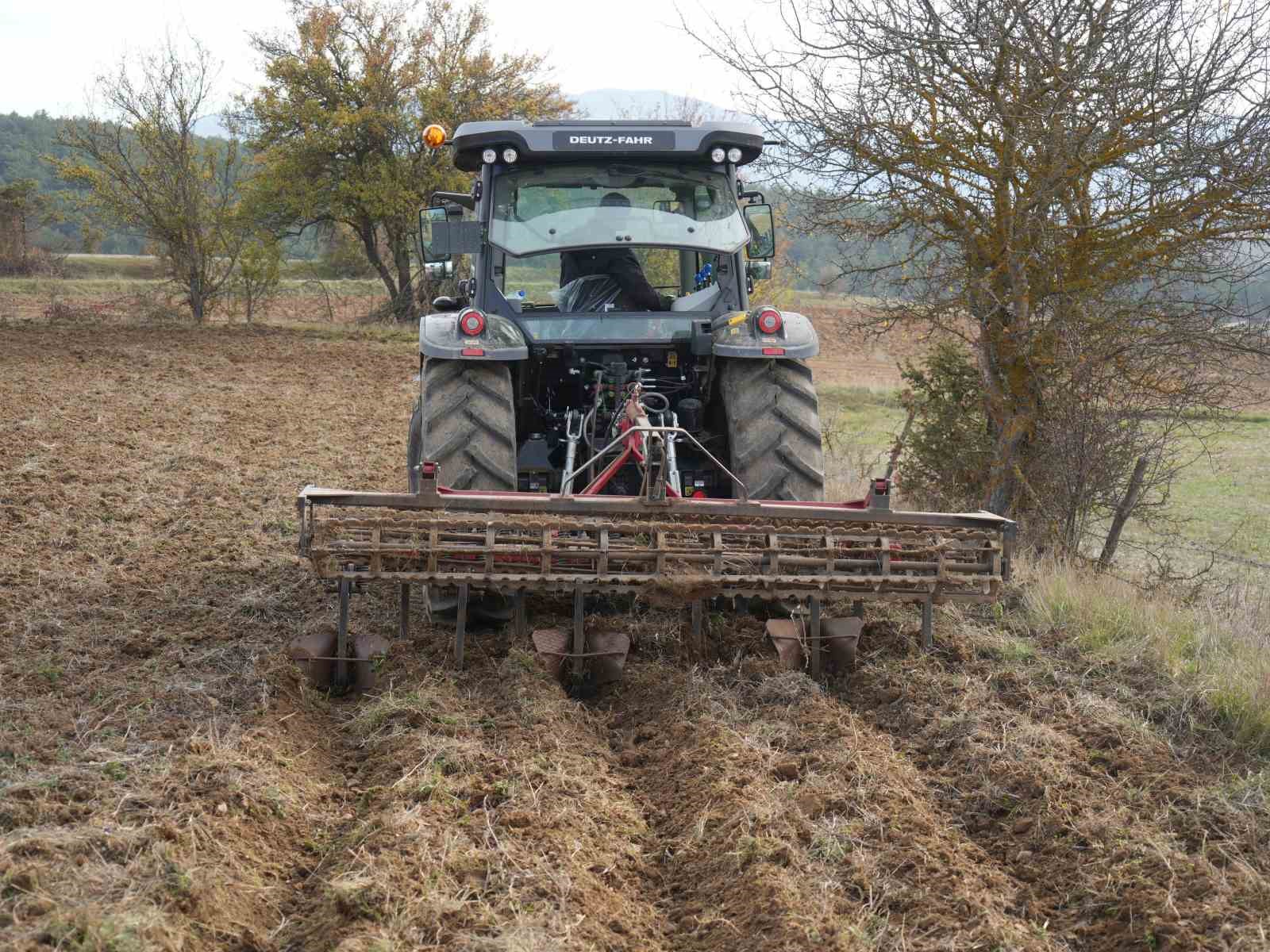 kastamonuda-kadinlara-guc-veren-proje-38-bin-fide-dagitimi-yapildi