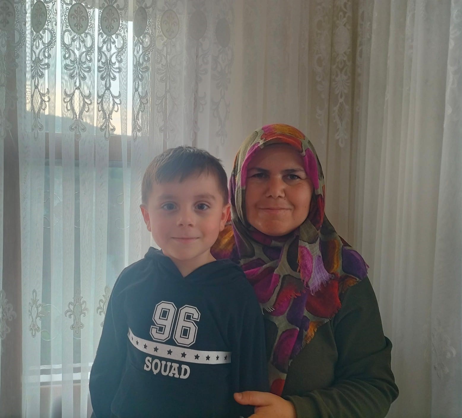 kastamonuda-kaybolan-anne-ve-oglu-her-yerde-araniyor