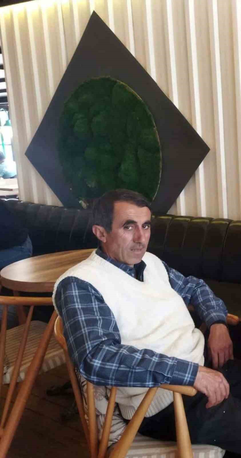 kastamonuda-traktor-devrildi-1-olu