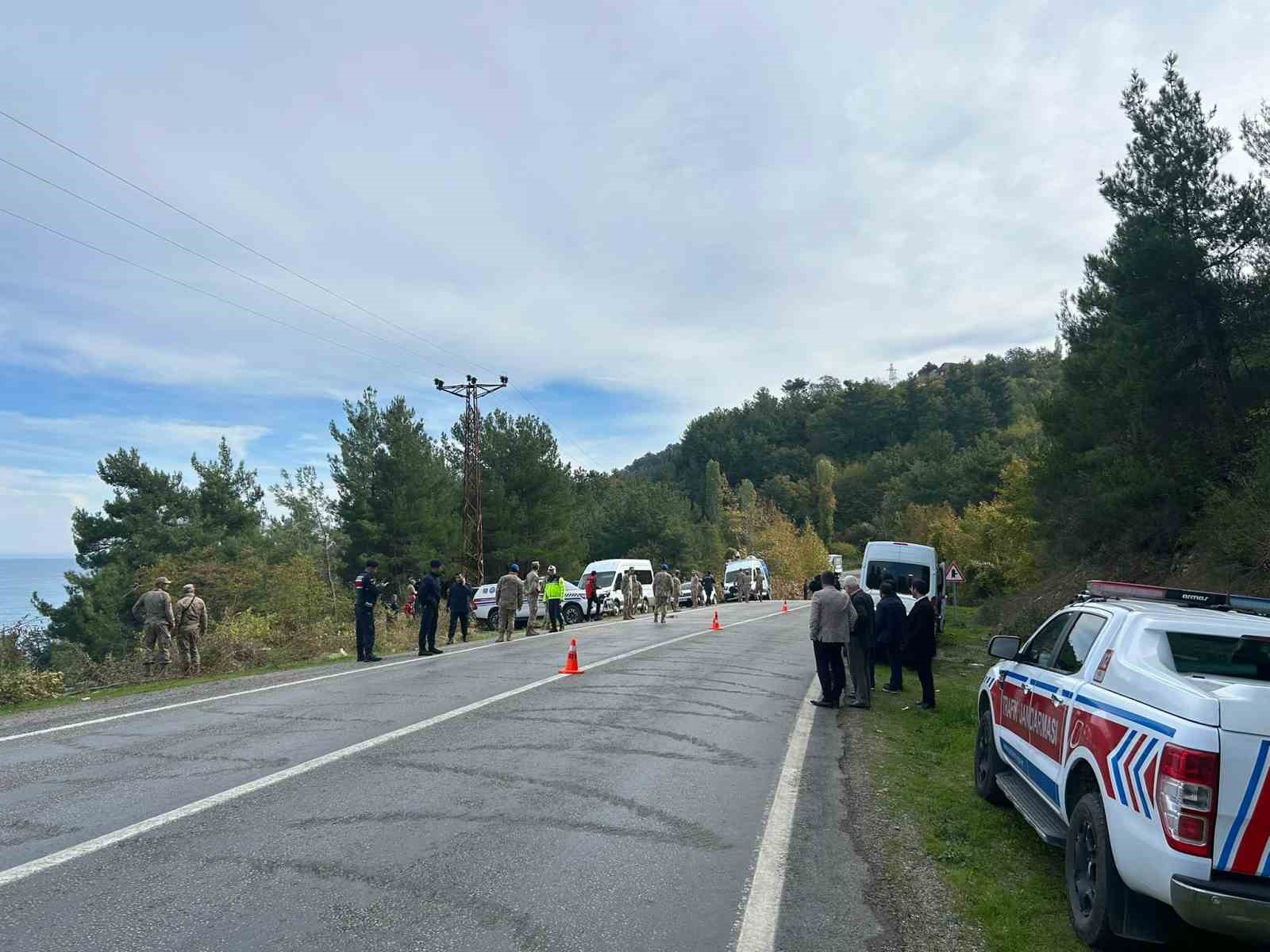 kayip-imamin-cesedi-ucurumdan-yuvarlanmis-aracinda-bulundu