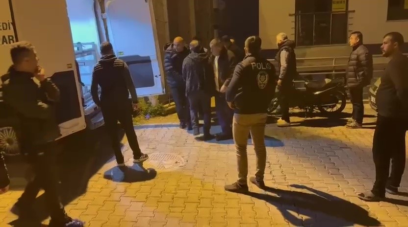 kendisinden-haber-alinamayan-yasli-adam-evinde-olu-bulundu