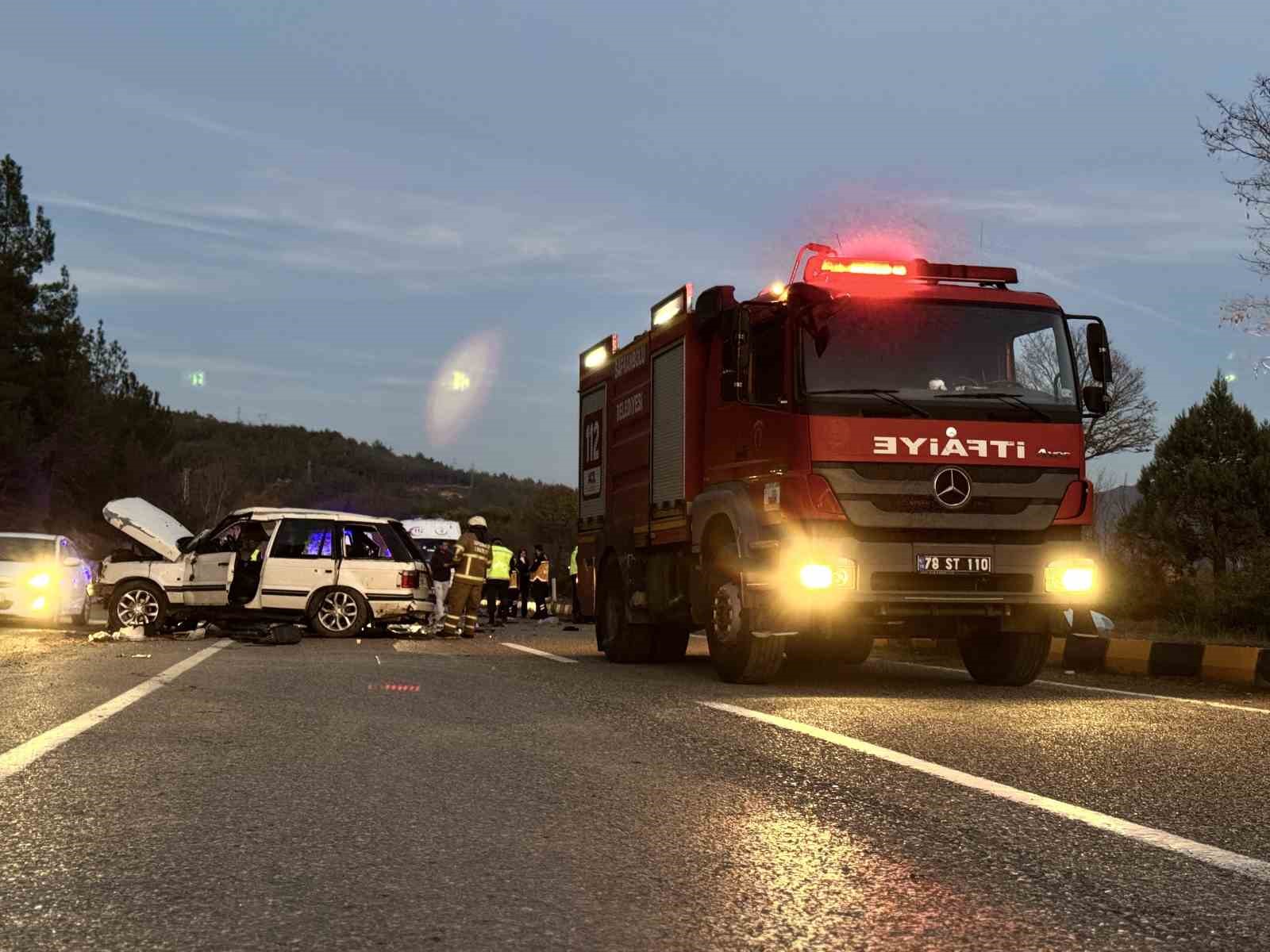 mantar-toplama-donusu-feci-kaza-2-olu-7-yarali