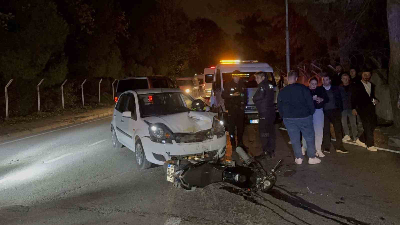 otomobille-carpisan-motosikletin-surucusu-agir-yaralandi