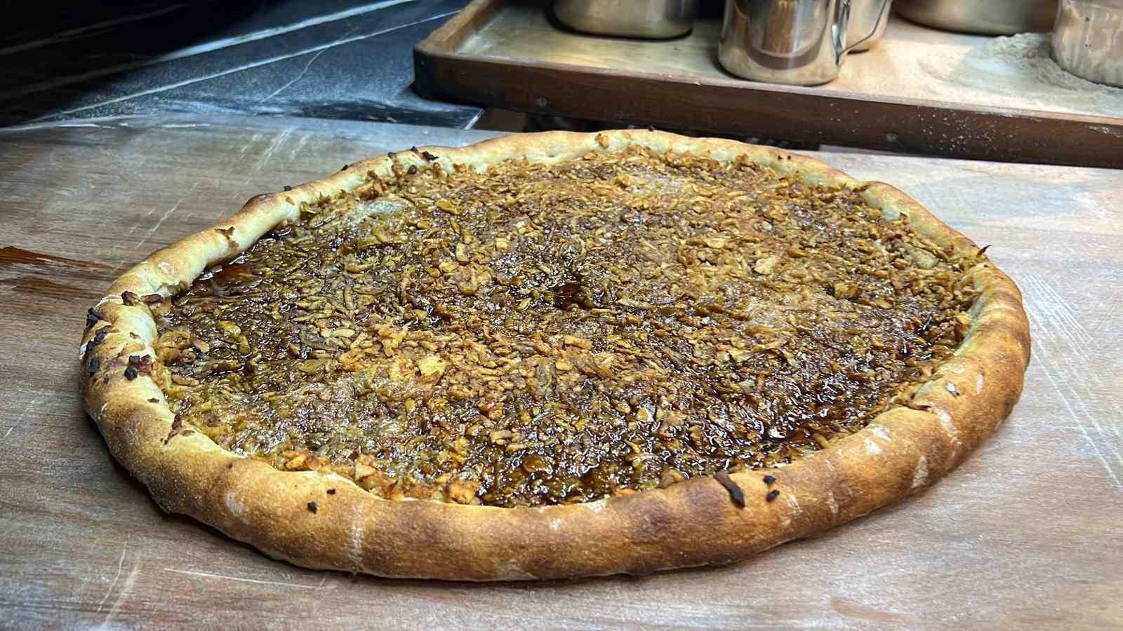 pidenin-bu-kez-elmalisini-yaptilar