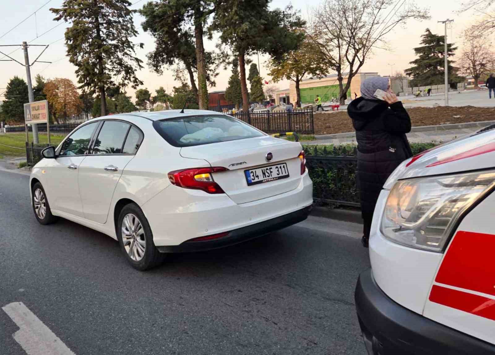 samsunda-motosiklet-otomobile-carpti-1-yarali