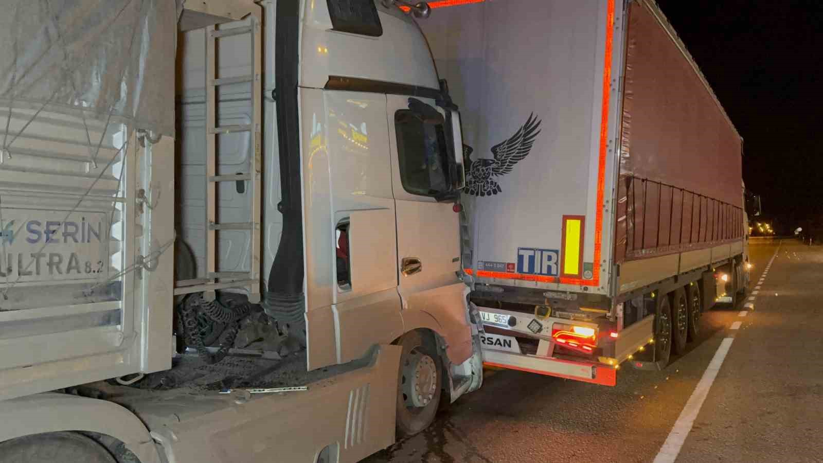 samsunda-tirlar-carpisti-1-yarali