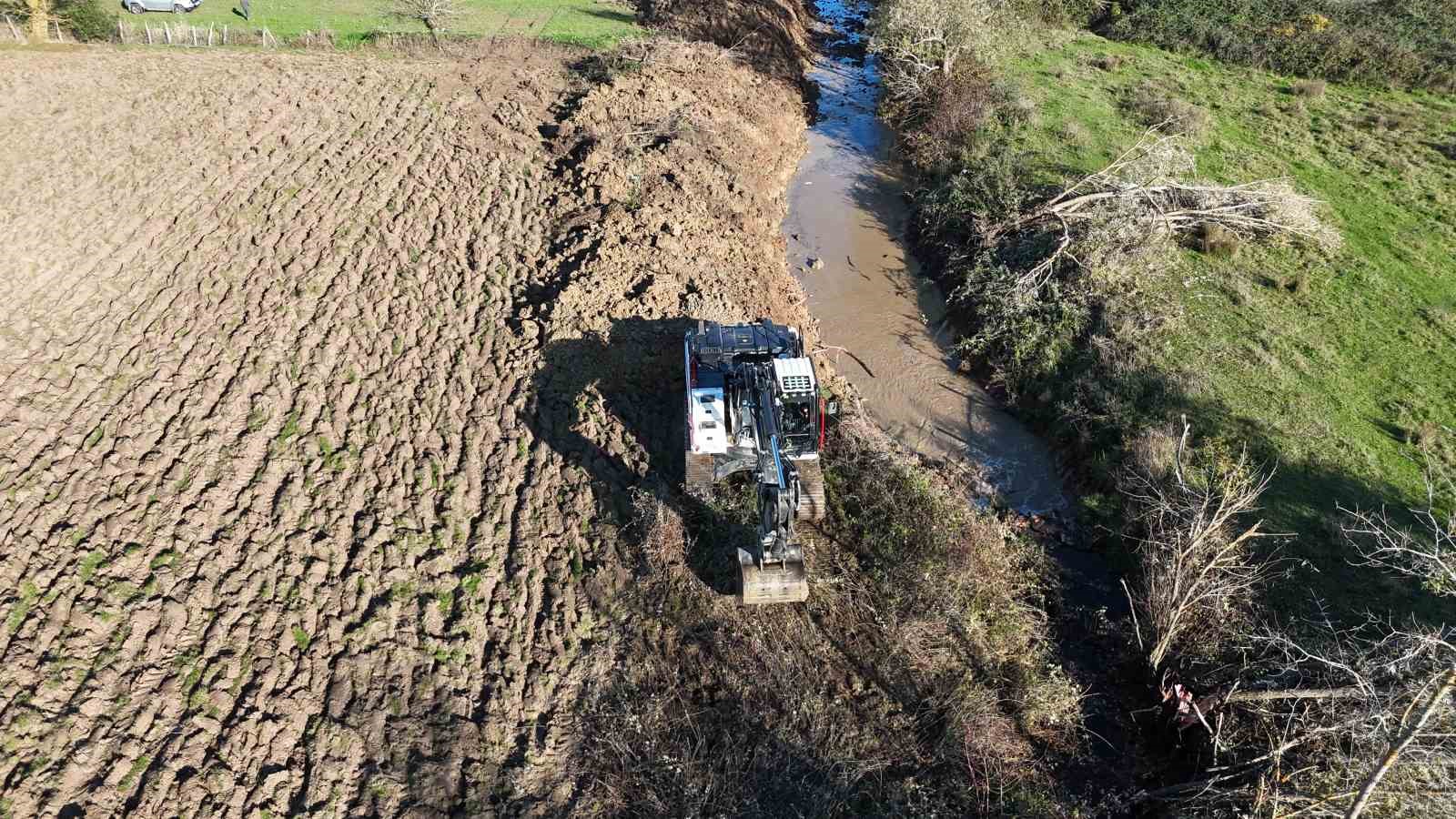 sinopta-dere-taskinlarina-mudahale