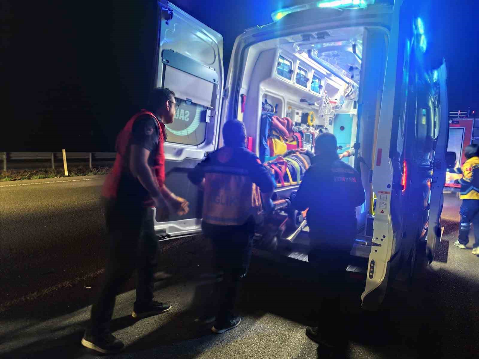 takla-atan-otomobil-hurdaya-dondu-1-yarali