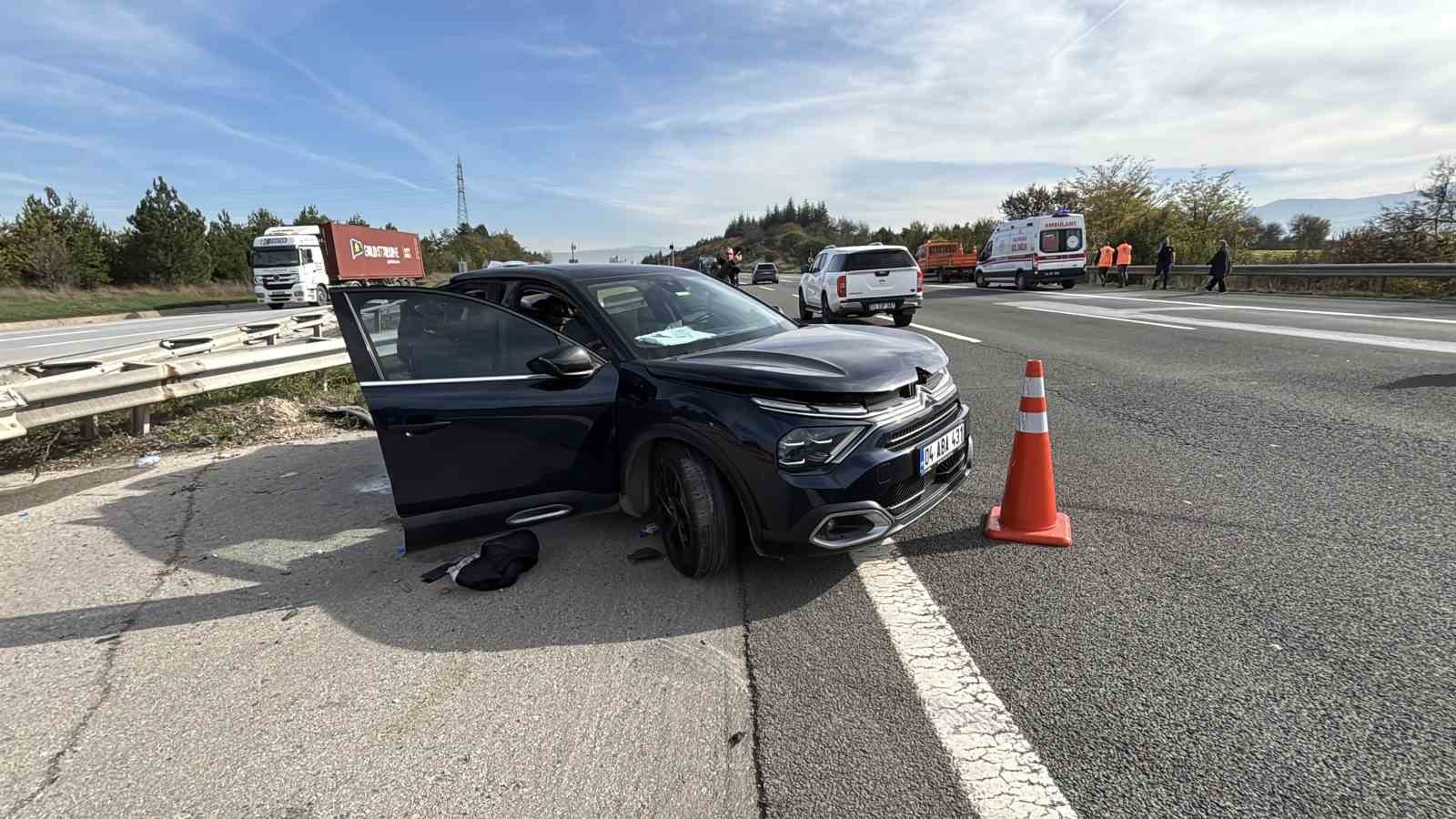 temin-bolu-gecisinde-feci-kaza-1-olu-4-yarali