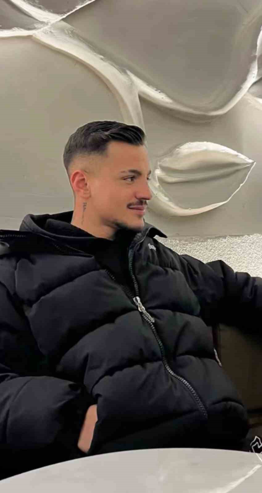 tokatta-yan-baktin-kavgasinda-6-yerinden-bicaklanan-23-yasindaki-genc-hayatini-kaybetti