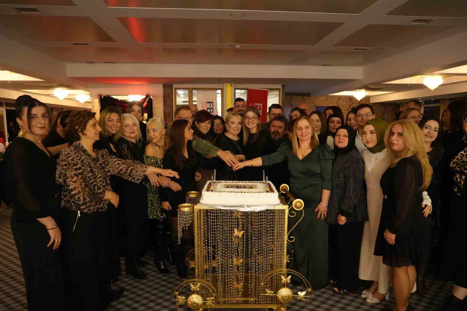 2025te-en-cok-yuz-genclestirme-ameliyati-yapildi