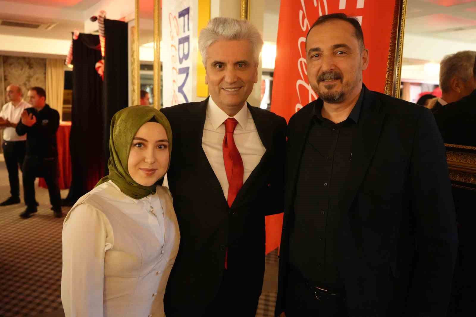 2025te-en-cok-yuz-genclestirme-ameliyati-yapildi