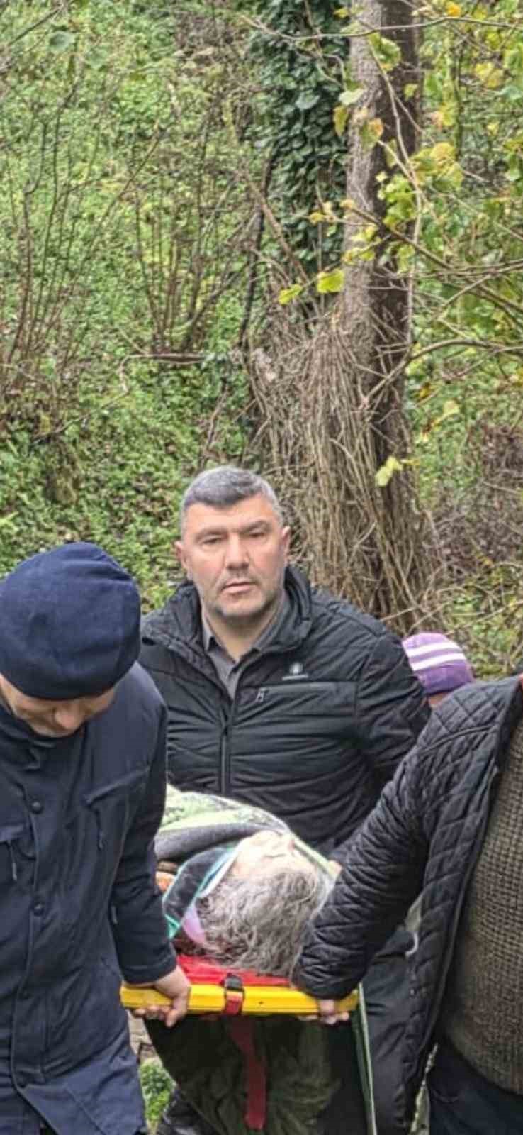 alzheimer-hastasi-kayip-kadin-ormanlik-alanda-yarali-halde-bulundu