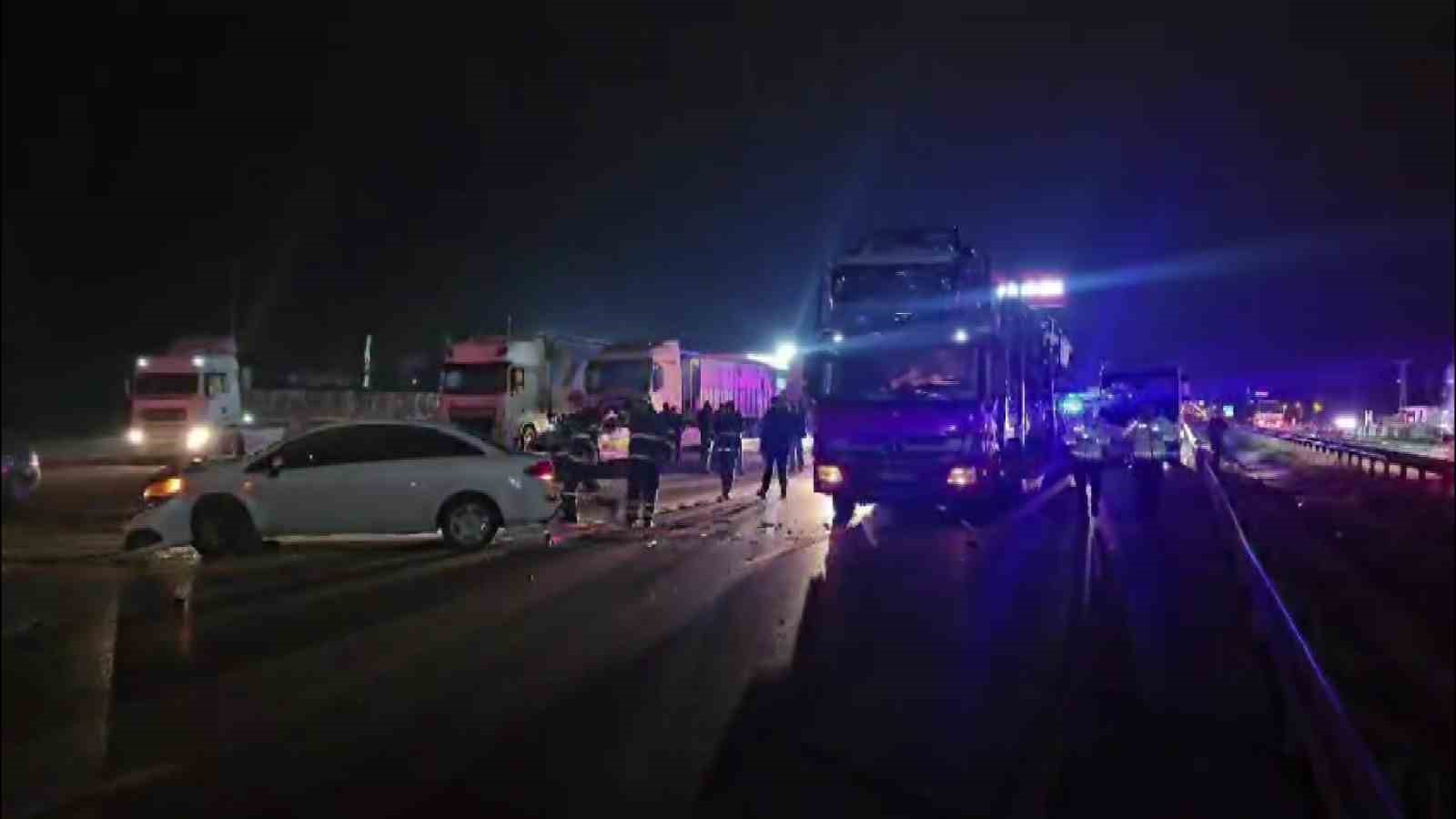 amasyada-zincirleme-kaza-cok-sayida-yarali-var