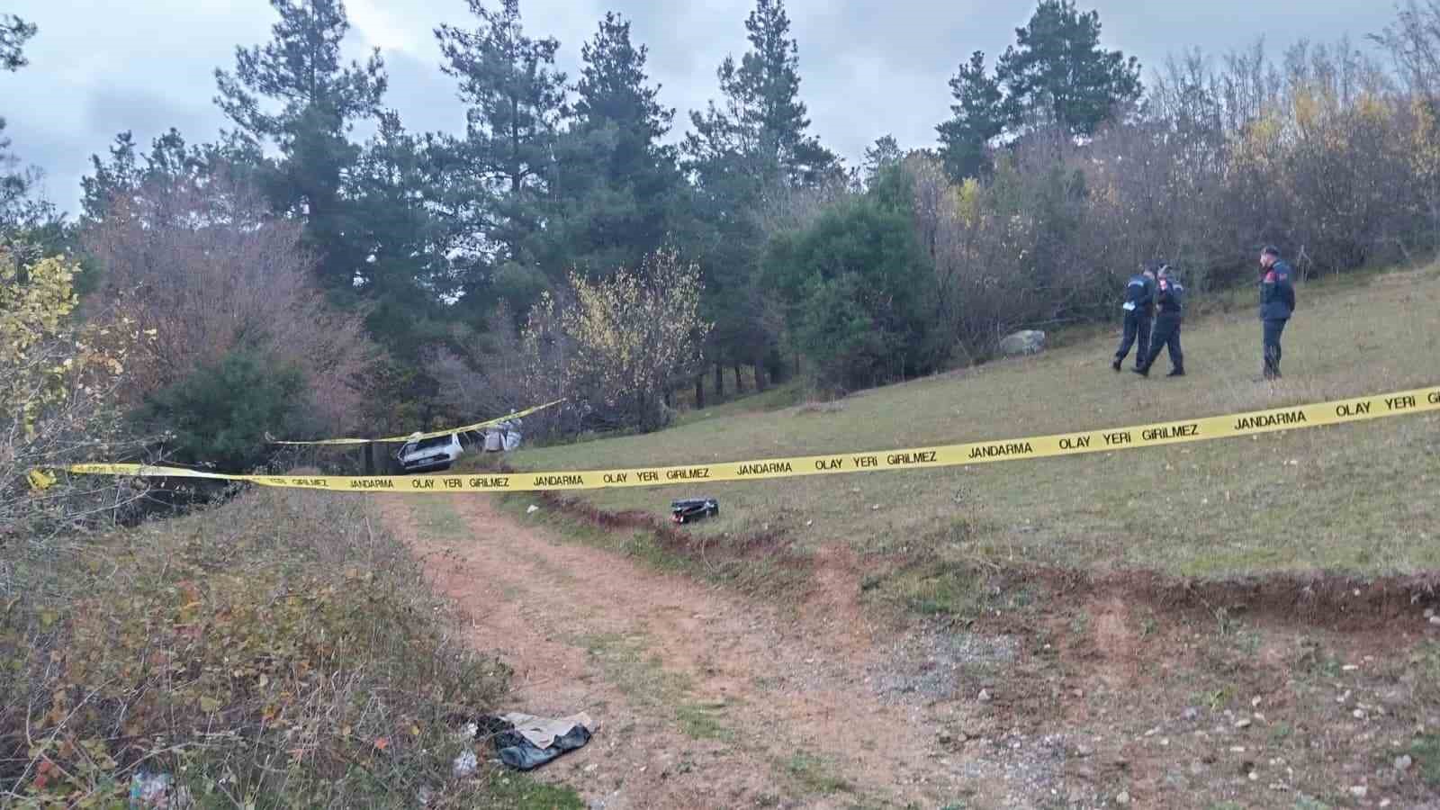 bosandigi-esini-otomobilde-vurup-canina-kiydi