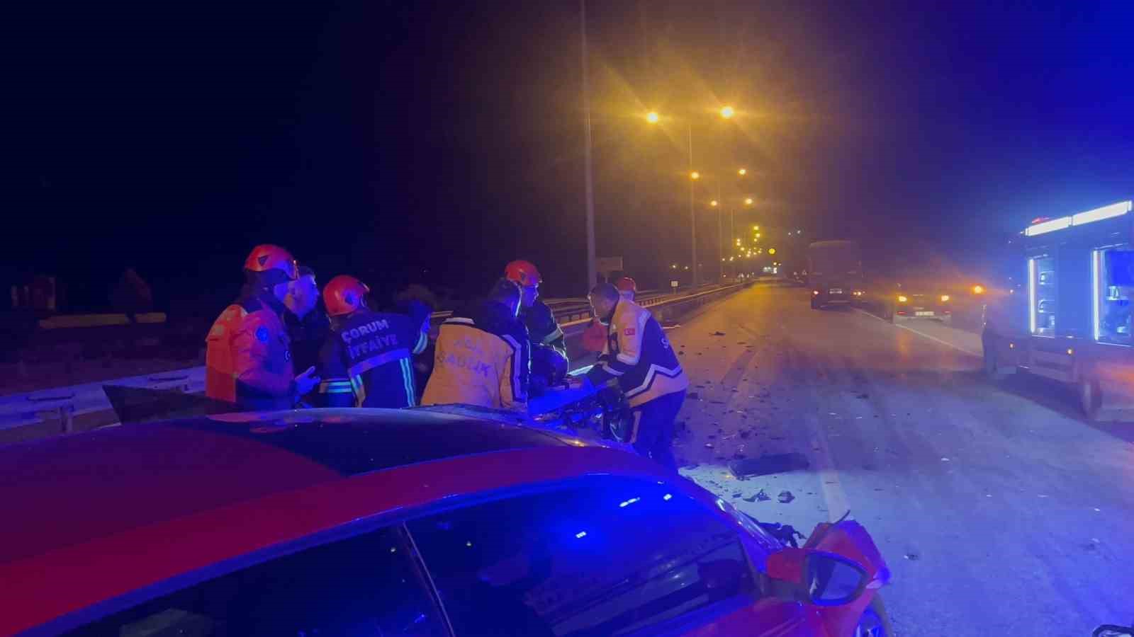 corumda-otomobil-tira-carpti-1-olu