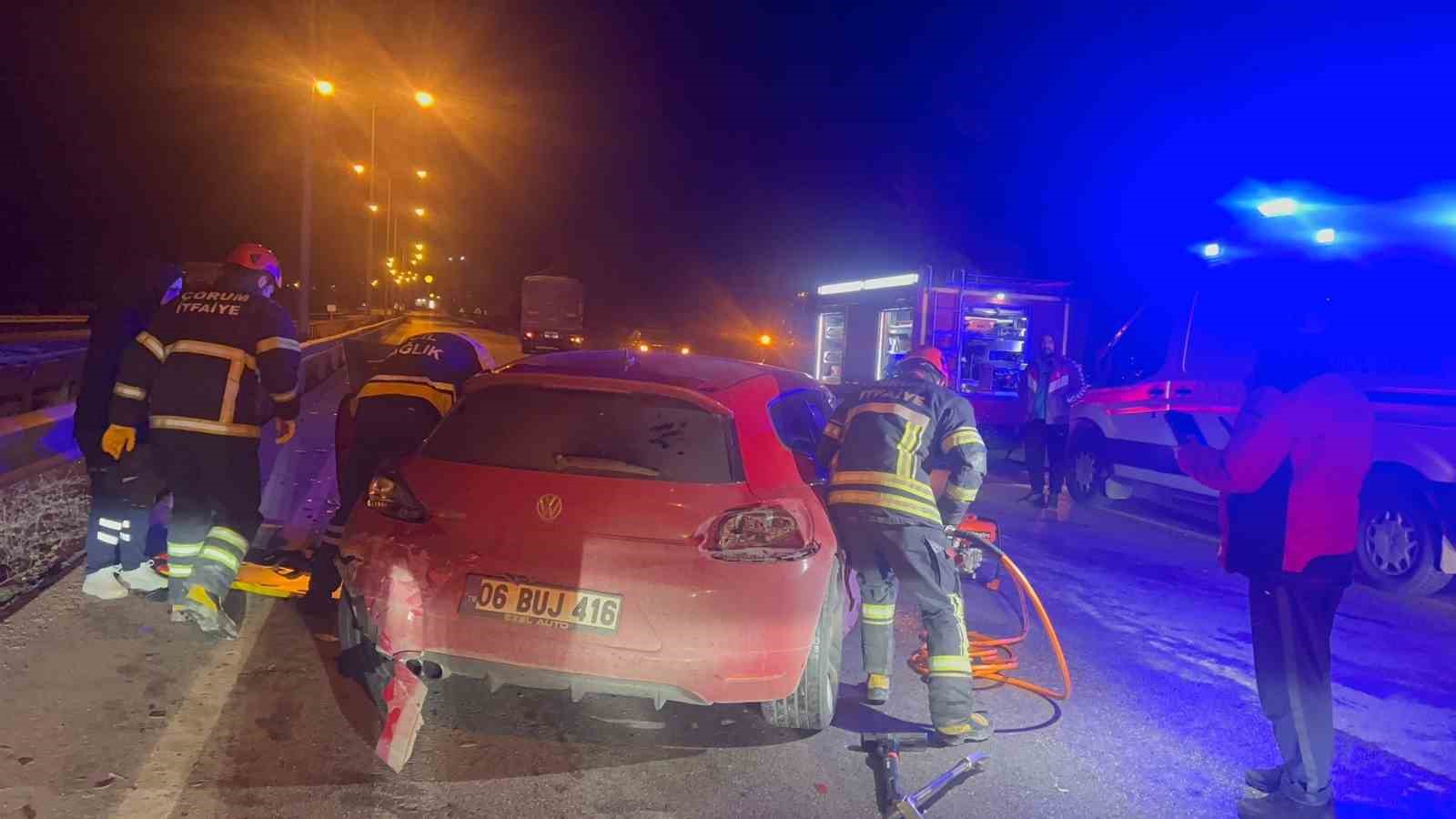 corumda-otomobil-tira-carpti-1-olu