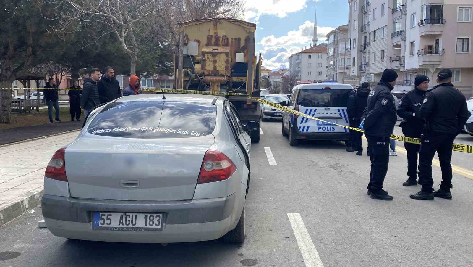 corumda-park-halindeki-otomobilde-30-yasindaki-sahis-olu-bulundu