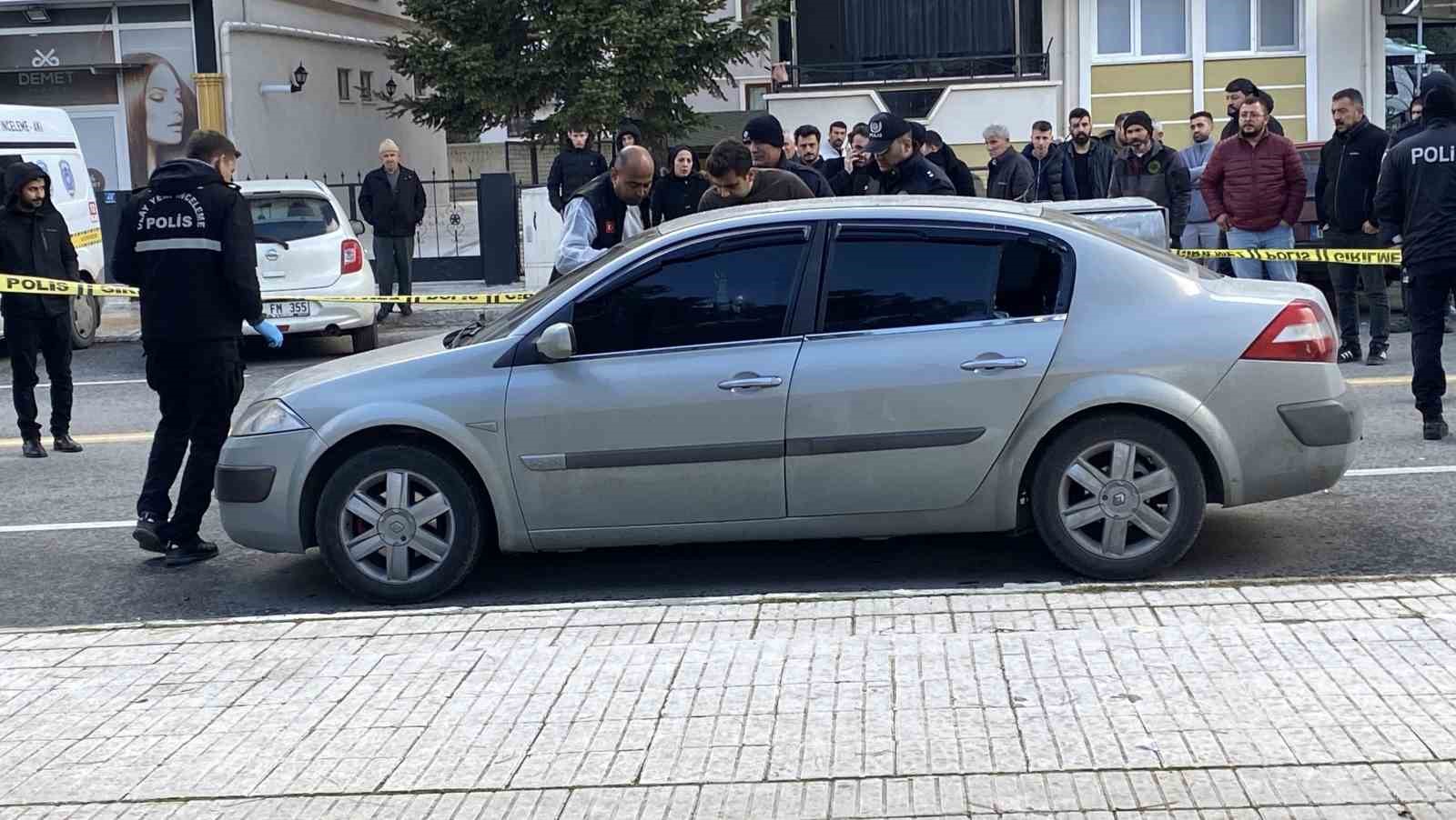 corumda-park-halindeki-otomobilde-30-yasindaki-sahis-olu-bulundu