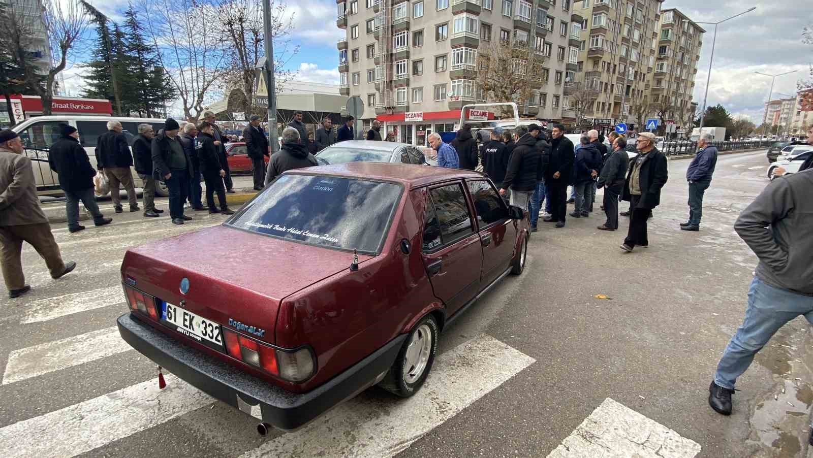 corumda-uc-arac-carpisti-suruculer-burnu-bile-kanamadan-kurtuldu