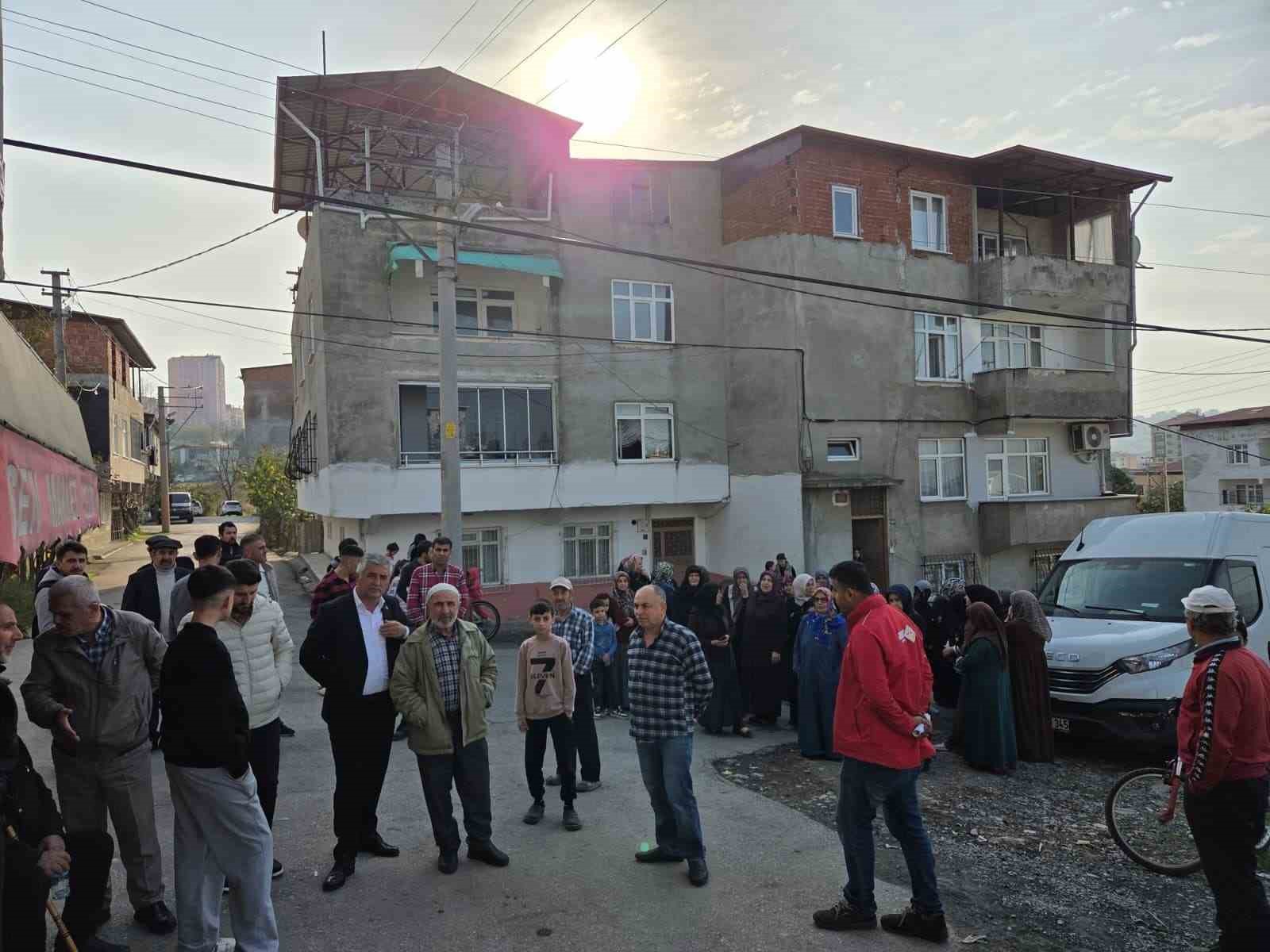 dogal-gaz-10-metre-otede-mahalleli-yillardir-beklemede