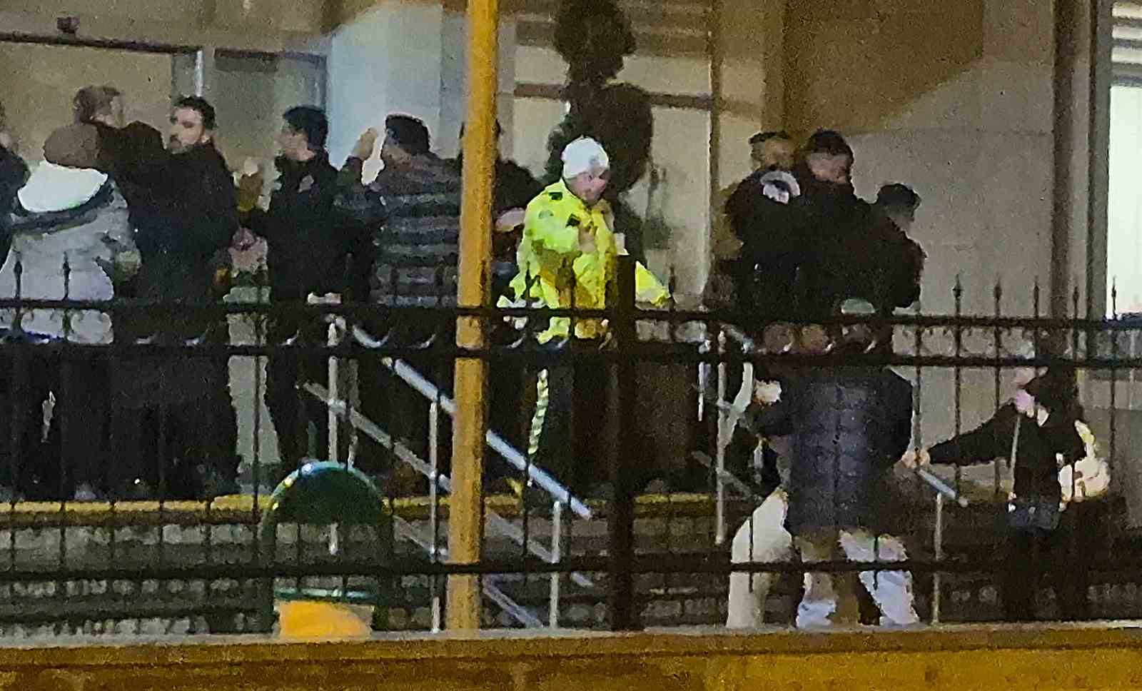 durusmadan-sonra-taraflar-birbirine-girdi