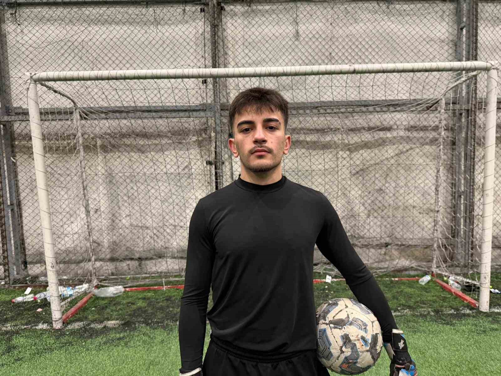 duzcede-iletisim-fakultesi-ogrencisinin-ilginc-gelir-kapisi